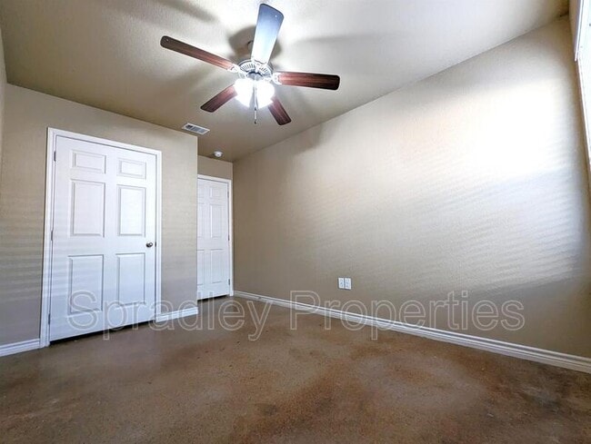 Building Photo - 1576 Chance Ct