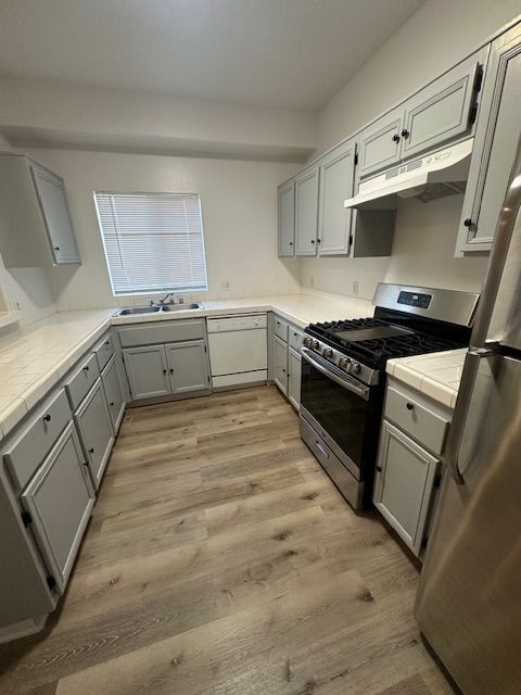 Building Photo - 6545 Fulton Ave