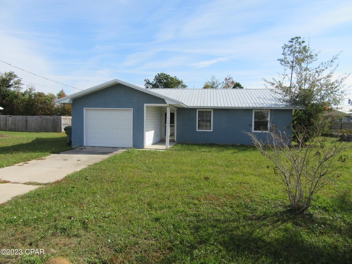1613 Minnesota Ave, Lynn Haven, FL 32444 House Rental in Lynn Haven