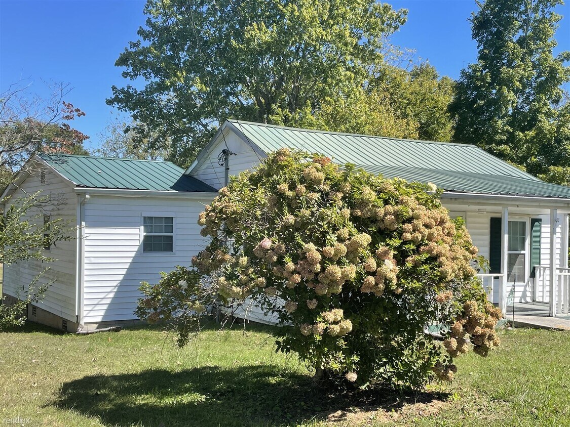 Building Photo - 3 br, 1.5 bath House - 134 Stroud Drive