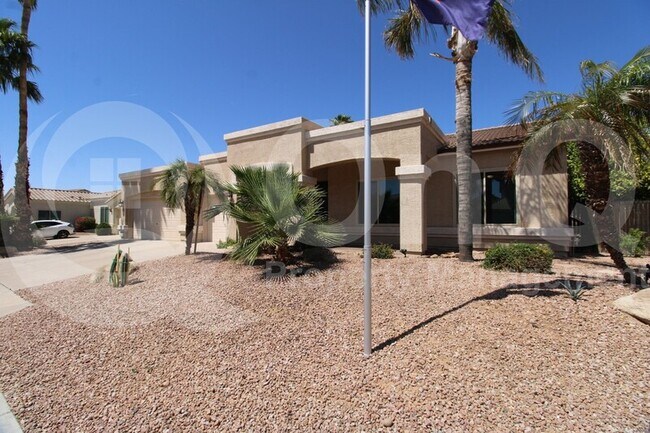 Foto del edificio - 9562 E Monte Ave