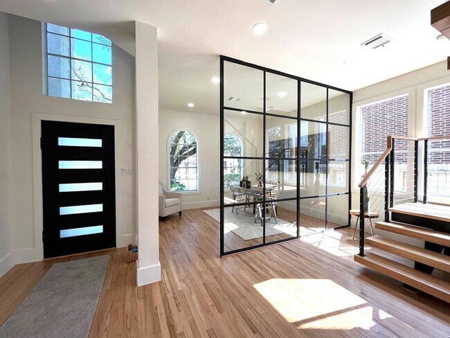 Foto del edificio - 4209 Amherst St