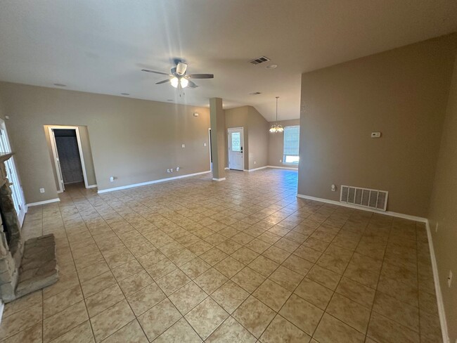 Building Photo - 4bd/2ba in Killeen Tx