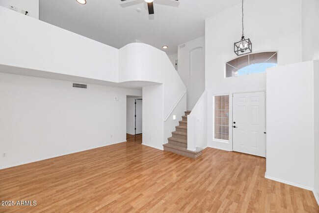 Foto del edificio - 4630 E Campo Bello Dr