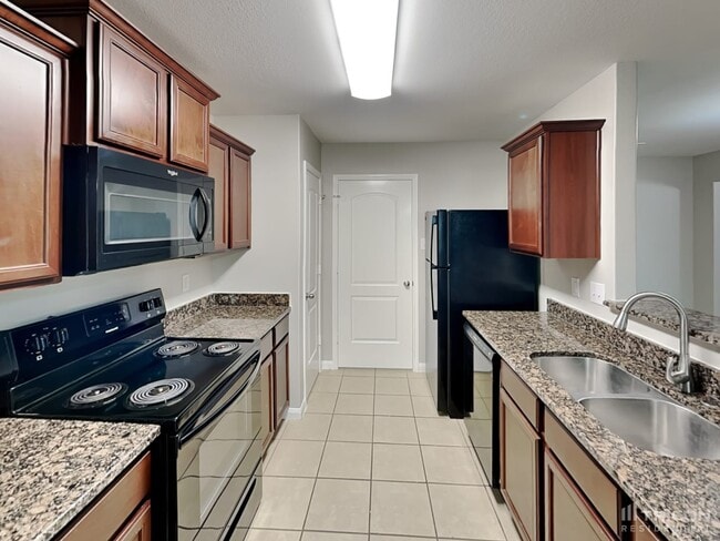 Building Photo - 8707 Hazel Rose Sky Dr