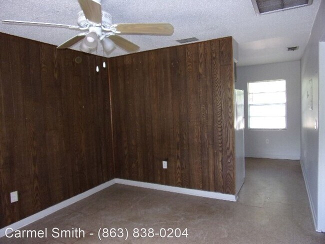 Building Photo - 1 br, 1 bath House - 3212 W. Willow Dr.