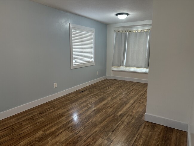 Foto del edificio - 1000 Canyon Rd