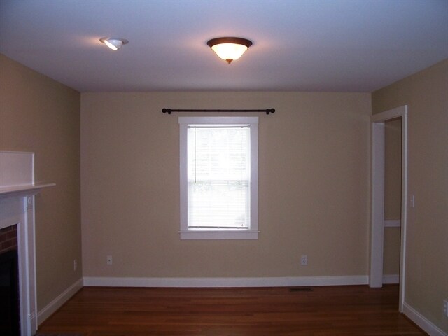 Building Photo - 332 Mendenhall Dr