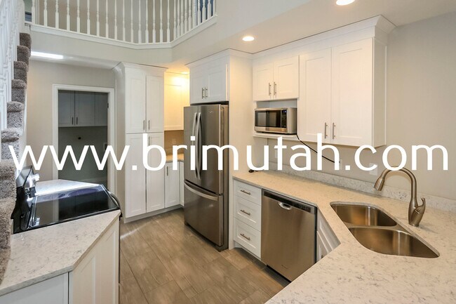 Foto del edificio - 1153-1159-1159 Garfield Ave