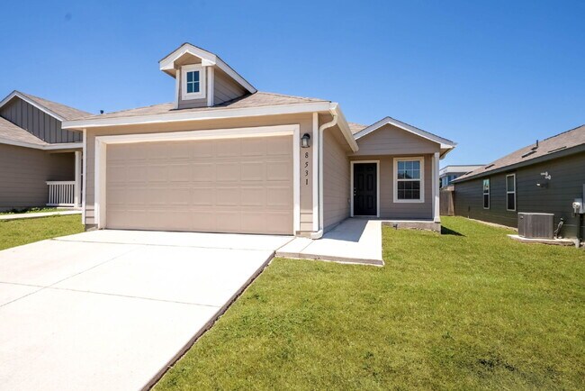 Foto del edificio - Welcome to Your New Home! Enjoy FREE RENT! Ask Us How!!