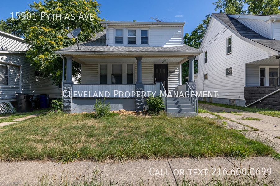 Primary Photo - North Collinwood Single Family Home