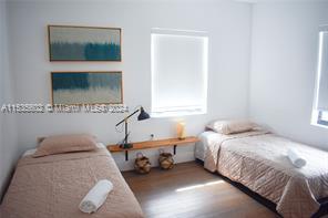 Foto del edificio - 66 NW 27th Ct