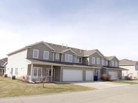 front picture - 1109 S 52nd St