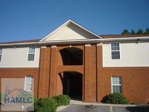 Building Photo - 135 Rolland St