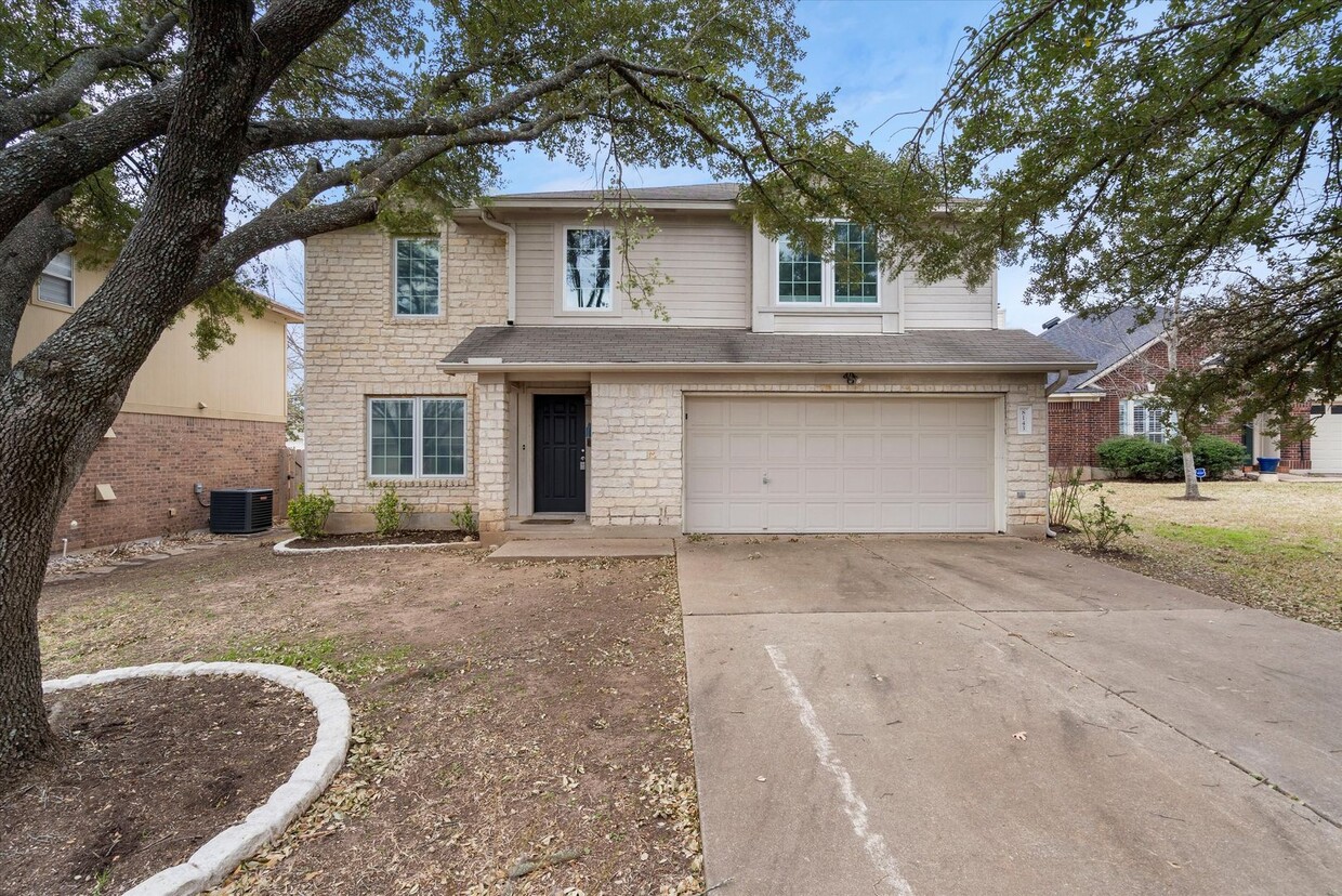 Foto principal - Inviting 4 Bedroom, 2.5 Bath Home in Brush...