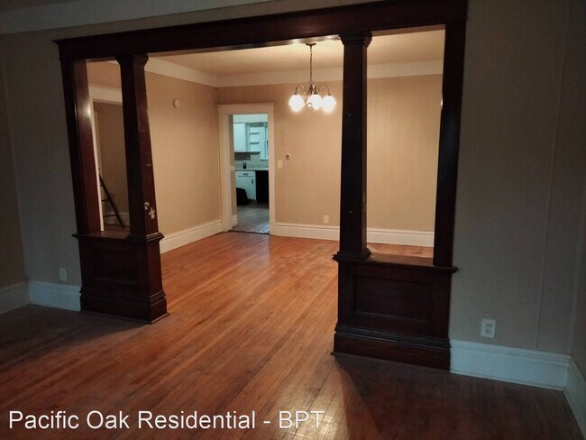 Building Photo - 4 br, 2 bath House - 274 Allen Ave