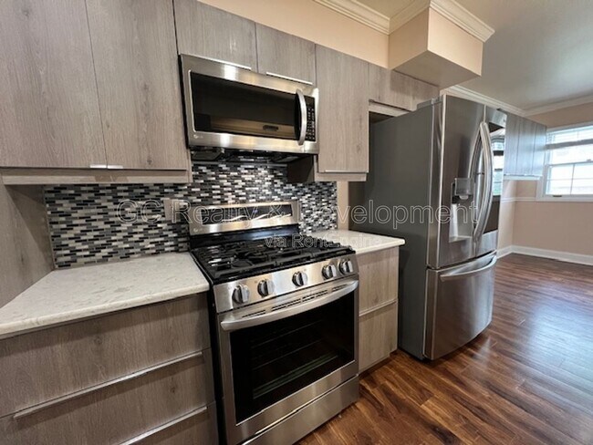 Foto del edificio - 1540 Edgefield Ln