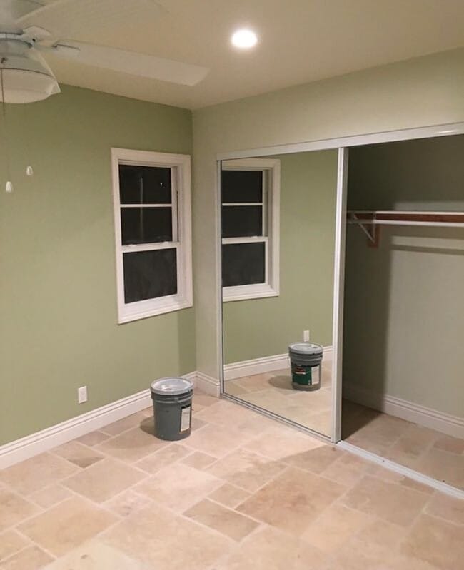 Building Photo - 16 Brookside Pl