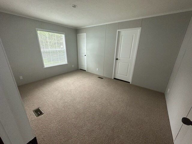 Foto del edificio - 88 Nettie Ave