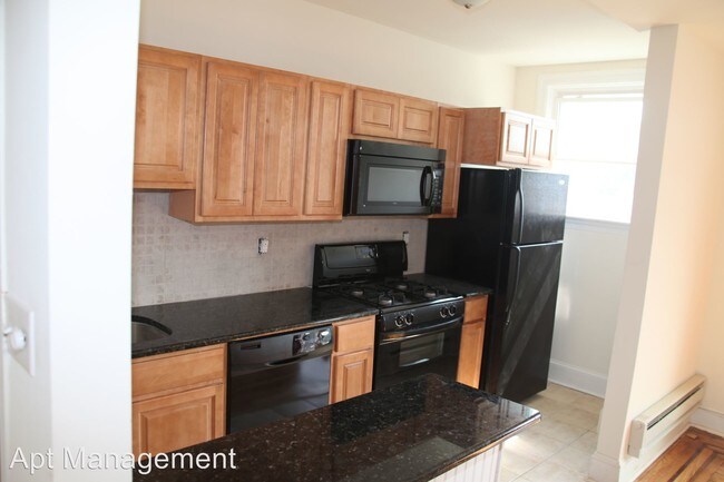 Foto del edificio - 2033 Darby Rd