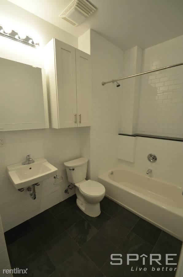 Fotografía del edificio - Studio, 1 bath House - 200 E 77th St STUDIO