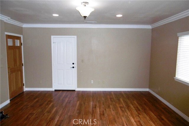 Foto del edificio - 15785 Maplegrove St