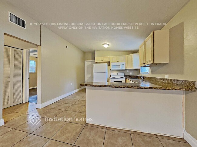 Foto del edificio - 8907 67th Way N