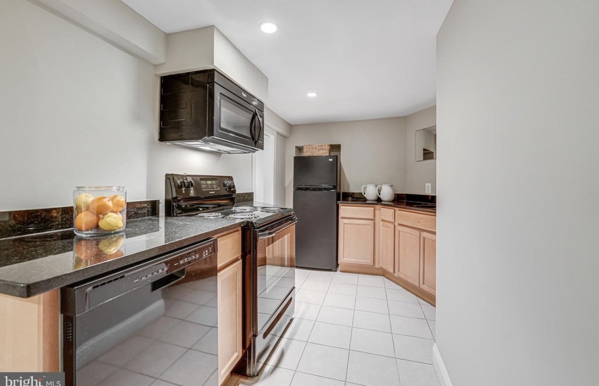 Foto principal - 4606 Kansas Ave NW