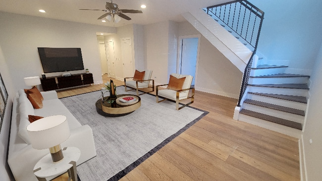 Photo - 504 S Oakley Blvd Apartment