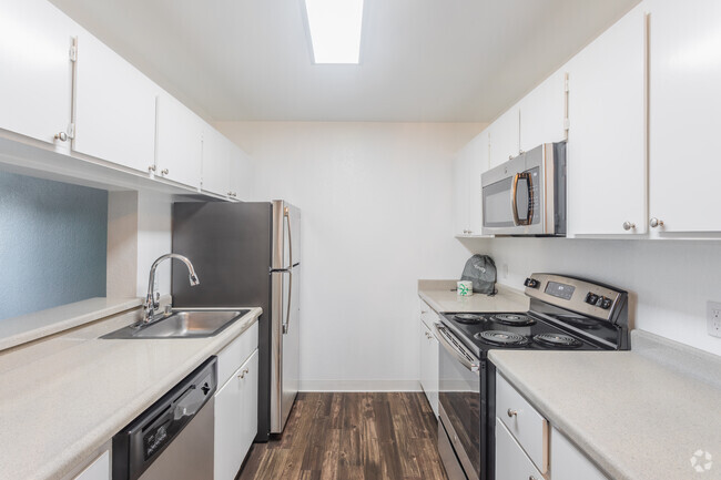 1BR,1BA - Cedar Glen