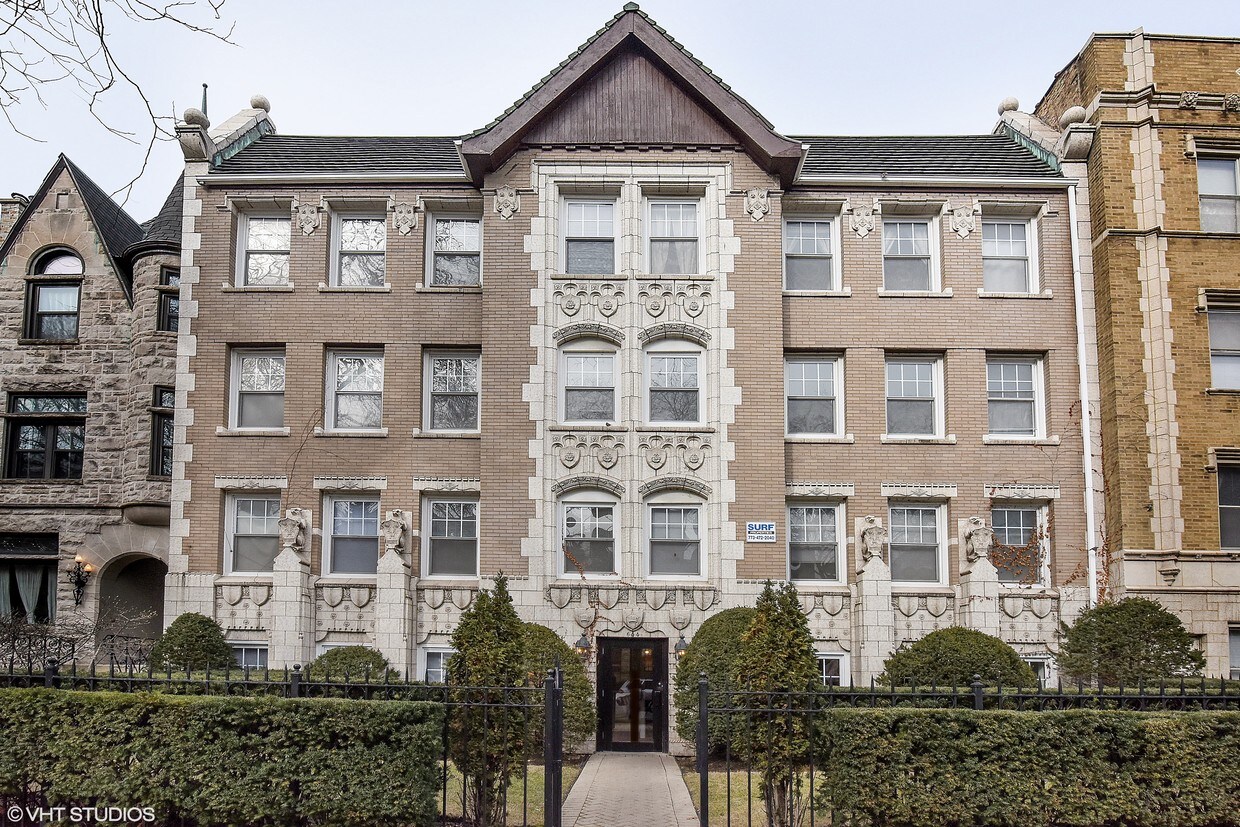 Primary Photo - 644 Wrightwood W Ave