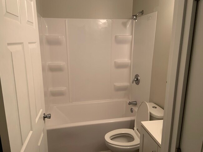 Building Photo - 4608 Miller Ln