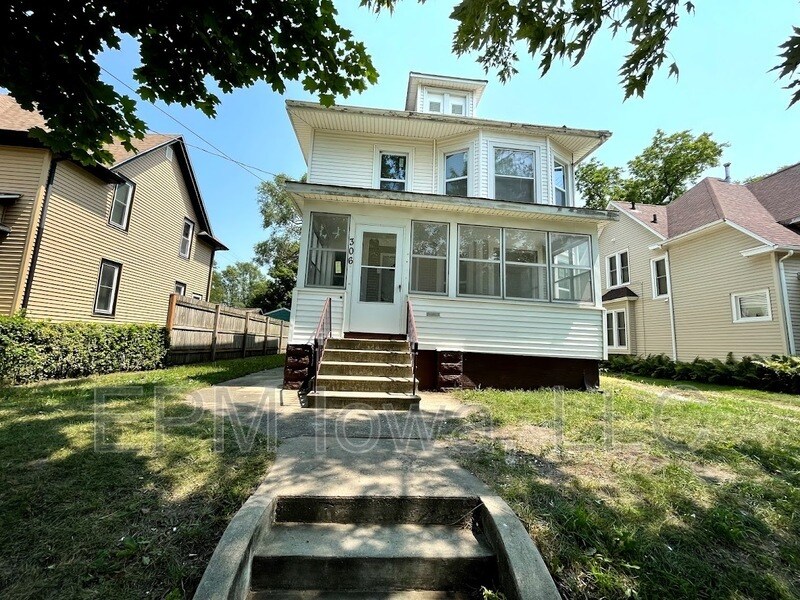 Primary Photo - 306 Mobile St