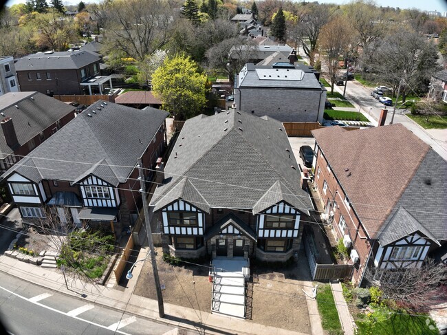 3D Exterior - 1214 Avenue Rd