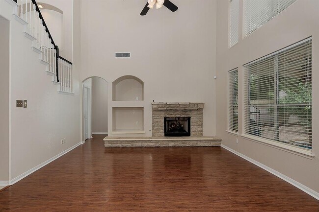 Foto del edificio - 11 Valleybrook Pl