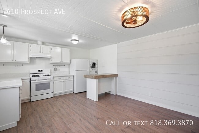 Building Photo - 610 Prospect Ave