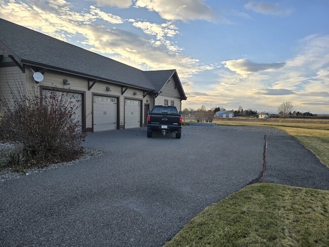 Foto del edificio - 45 Spain Bridge Cir Dr