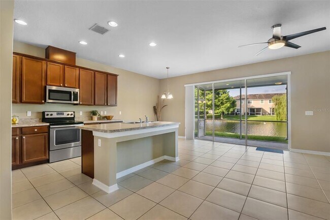 Foto del edificio - 2752 River Landing Dr