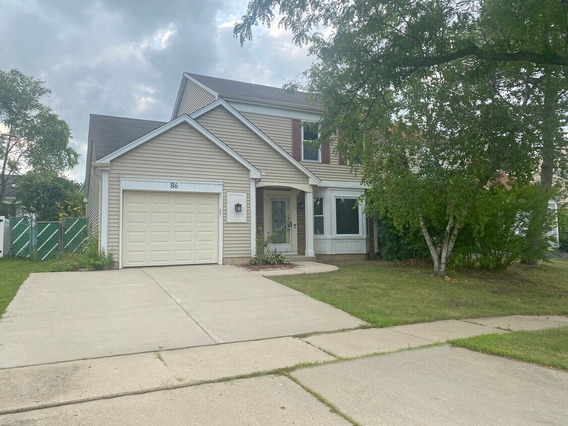 Foto principal - 86 Bradford Ln