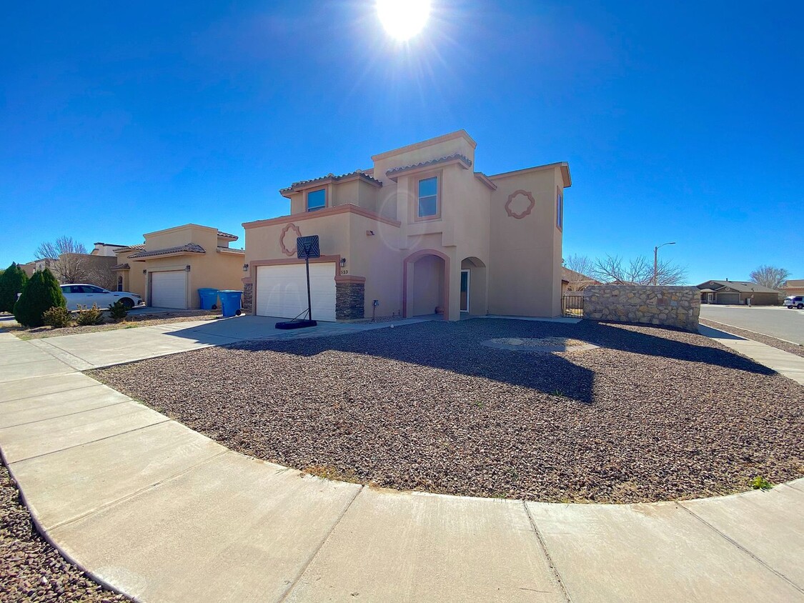Primary Photo - East/Lower Valley El Paso 3 bed Refrig A/C
