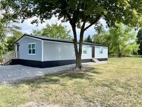 Building Photo - 17822 S Bryant Rd