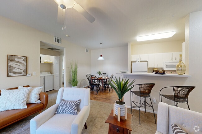Interior Photo - Creekstone Apartments