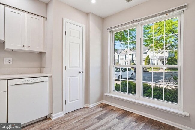 Building Photo - 66 Fair Oaks Ct