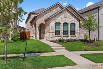 Building Photo - 175 McCartt Dr.