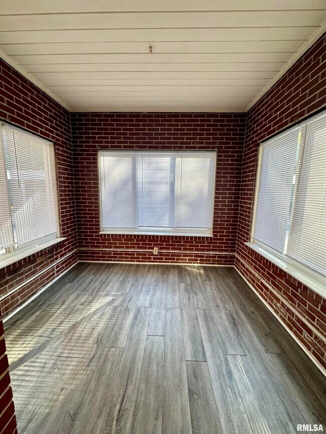 Foto del edificio - 2028 7th Ave