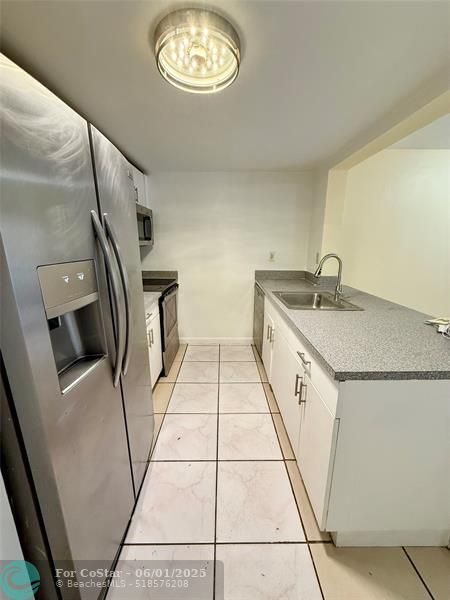Foto del edificio - 5706 Blueberry Ct