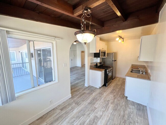 Foto del edificio - 3608 Keystone Av