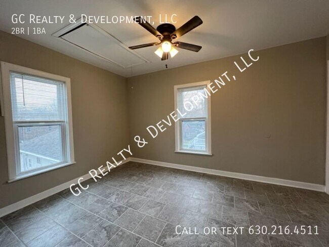 Building Photo - ***UPDATED - MAYWOOD APT / 2 BDRM / ALL UT...
