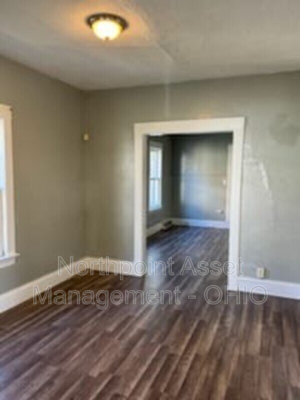Foto del edificio - 3107 Saratoga Ave