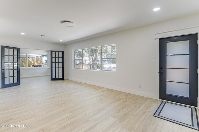 Foto del edificio - 175 St Charles Ave